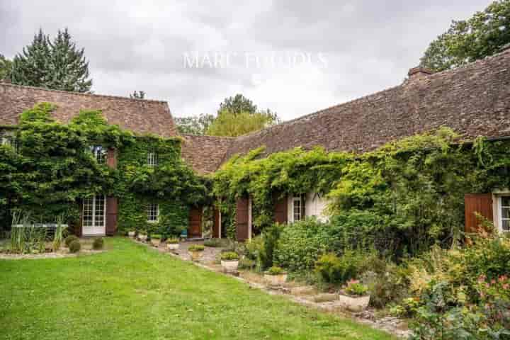 6 bedrooms house for sale in  France