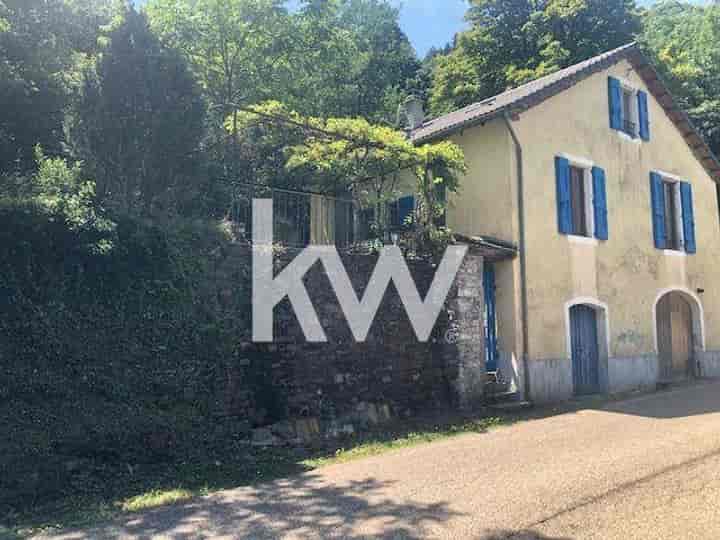 4 bedrooms house for sale in  France