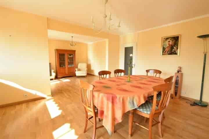 2 bedrooms apartment for sale in Angers, France