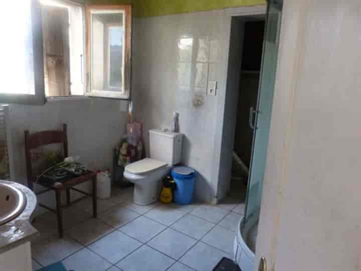 1 bedroom house for sale in Saint-Agreve, France