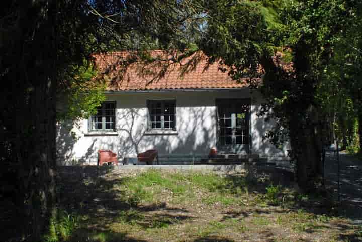 2 bedrooms house for sale in  France