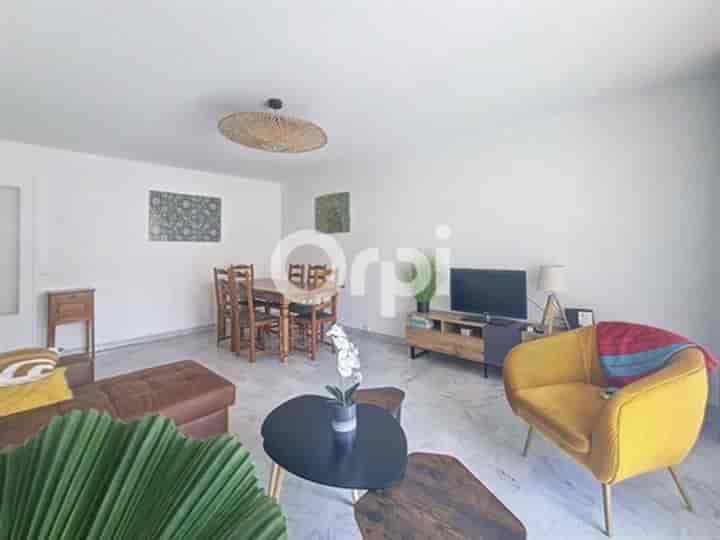 2 bedrooms other for sale in Antibes, France