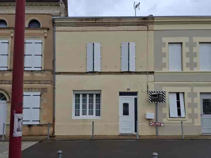 3 bedrooms house for sale in reignac, France