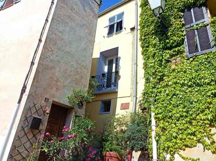 2 bedrooms house for sale in  France