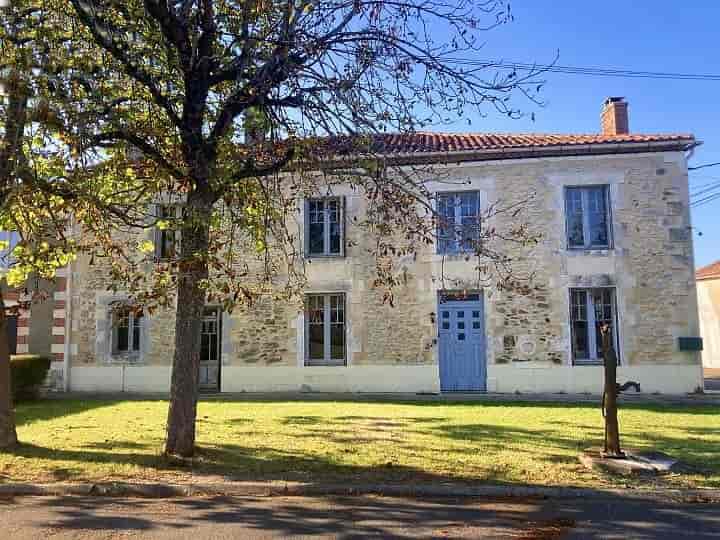 3 bedrooms house for sale in  France