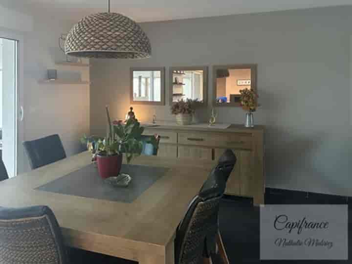 3 bedrooms house for sale in Verton, France