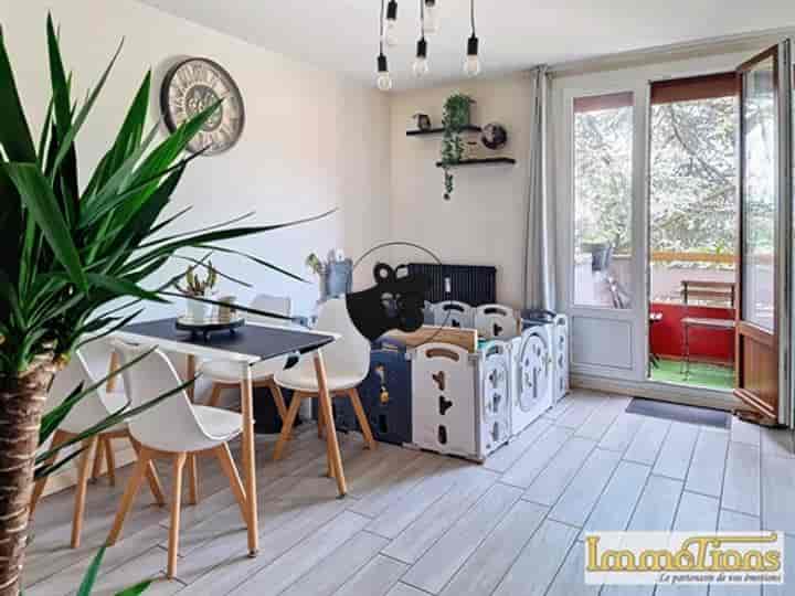 2 bedrooms other for sale in Saint-Marcellin, France