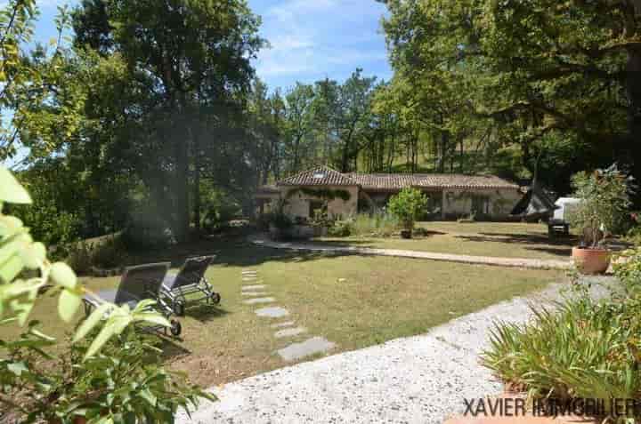 5 bedrooms house for sale in Montaigu-de-Quercy, France