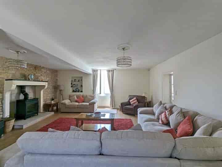 4 bedrooms house for sale in Poitiers, France