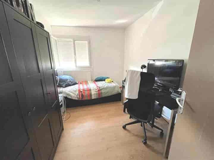 4 bedrooms apartment for sale in Apt, France