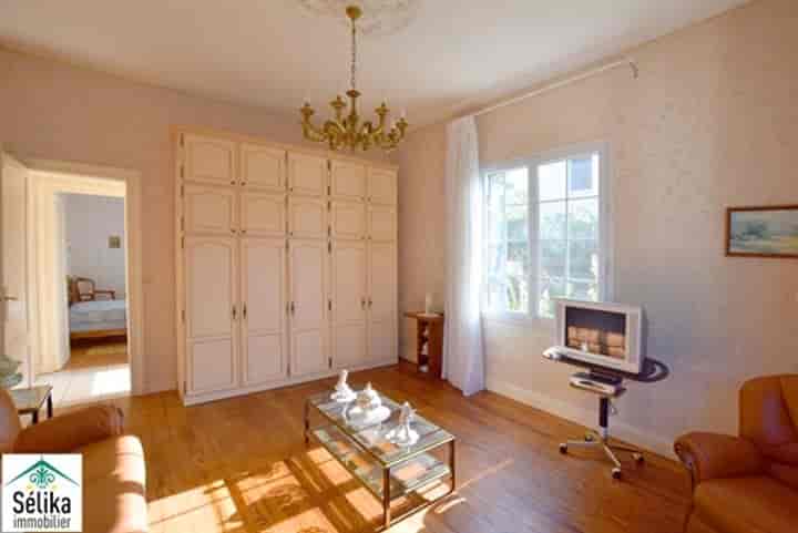 House for sale in Arcachon, France