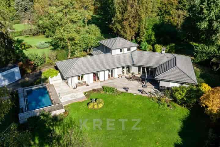 7 bedrooms house for sale in  France