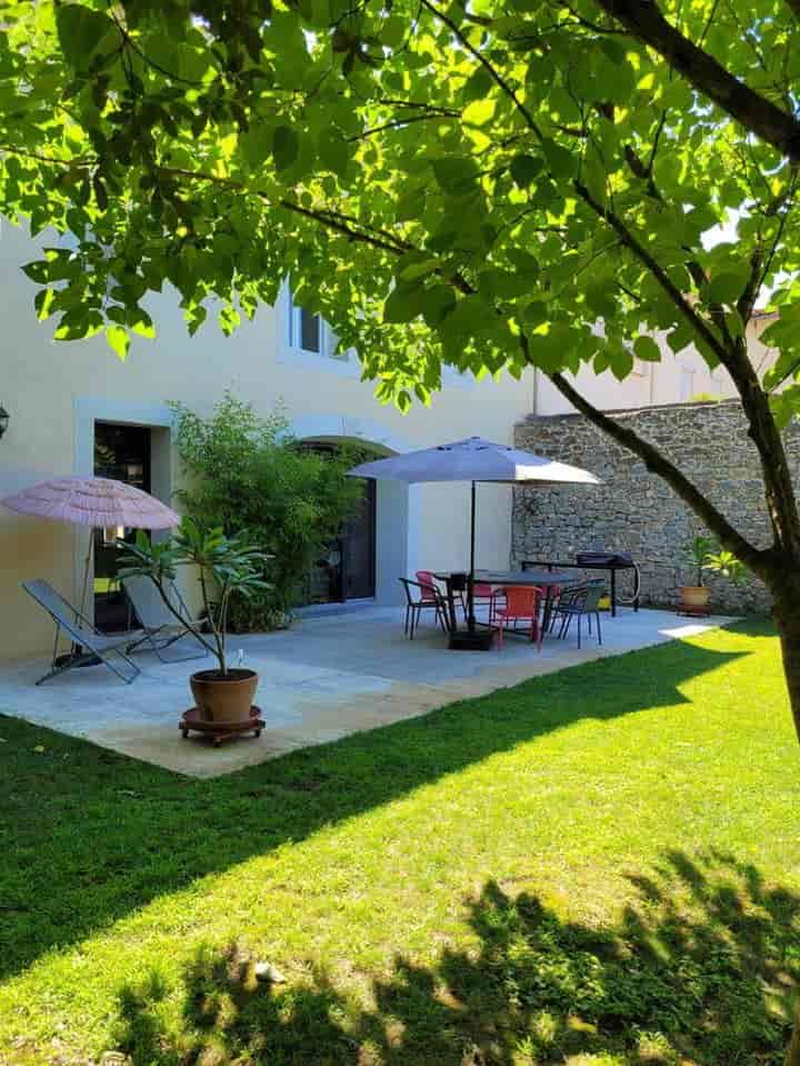 4 bedrooms house for sale in  France