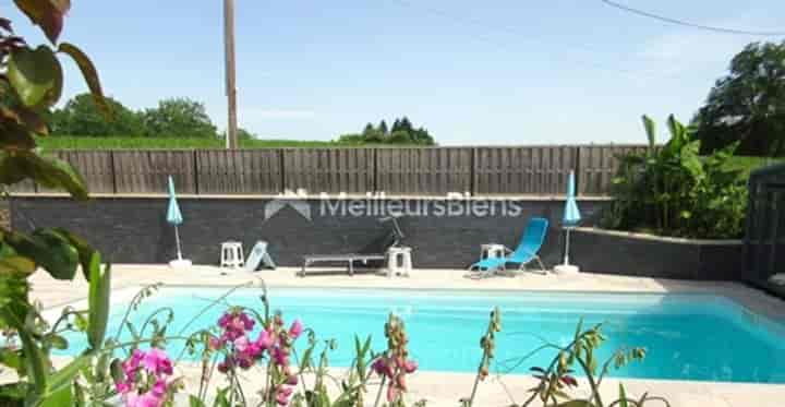 7 bedrooms house for sale in Dullin, France