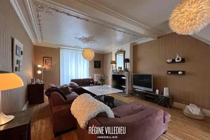 6 bedrooms house for sale in Cherbourg-Octeville, France