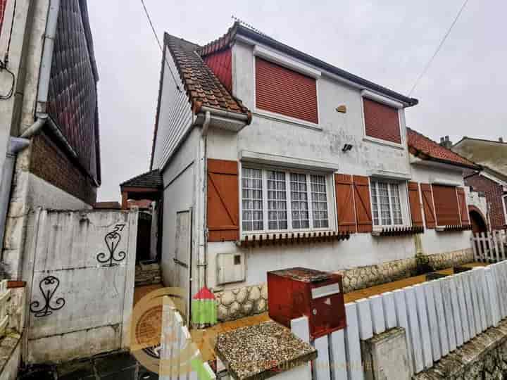 4 bedrooms house for sale in  France