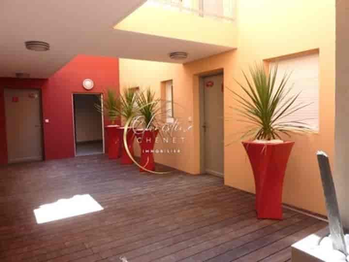 1 bedroom apartment for sale in Mauguio, France