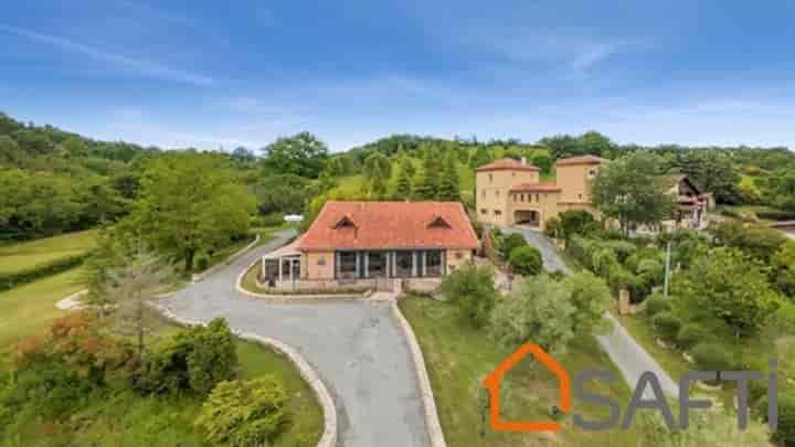 15 bedrooms other for sale in Mirande, France