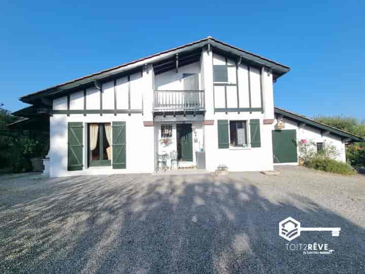 3 bedrooms house for sale in ESPELETTE, France