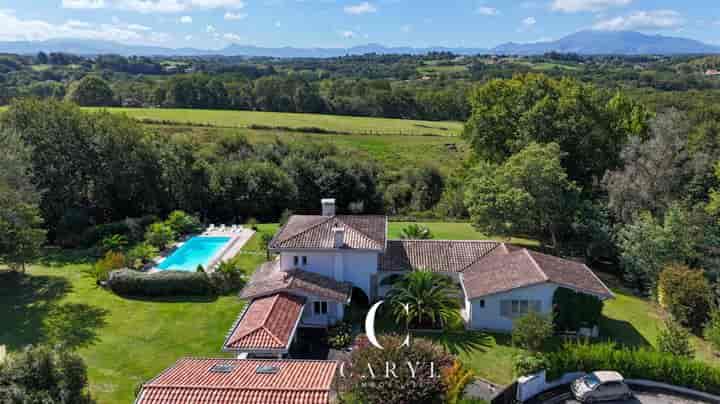 6 bedrooms house for sale in Biarritz, France