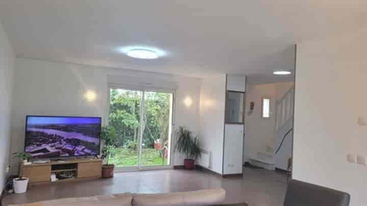 4 bedrooms house for sale in Roissy-en-Brie, France