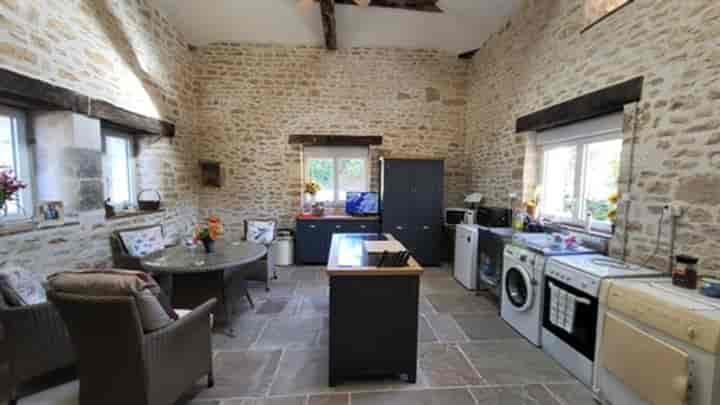 1 bedroom house for sale in Saint-Claud, France