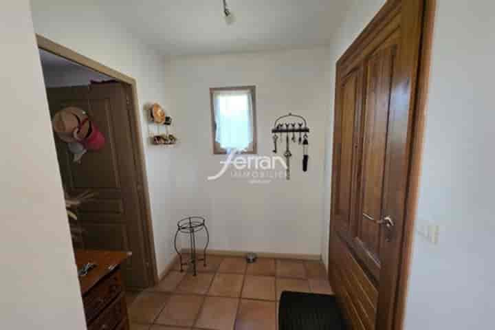 2 bedrooms house for sale in Salernes, France