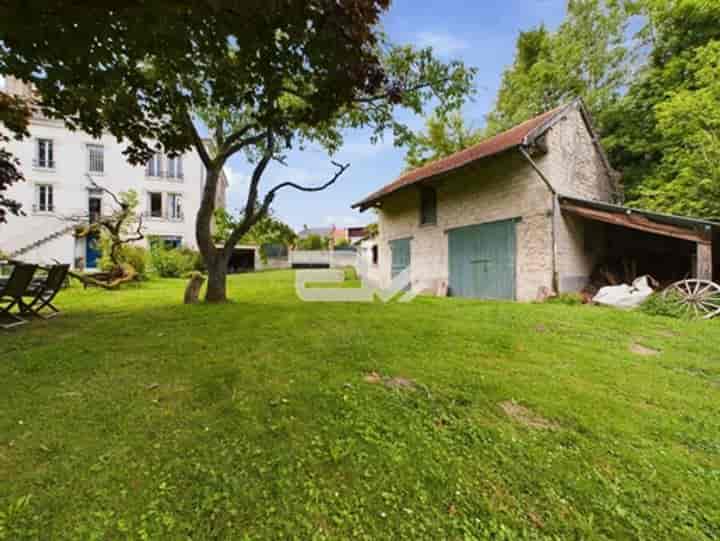 6 bedrooms other for sale in Braine, France