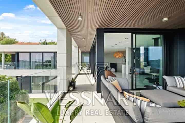 4 bedrooms house for sale in Nice, France