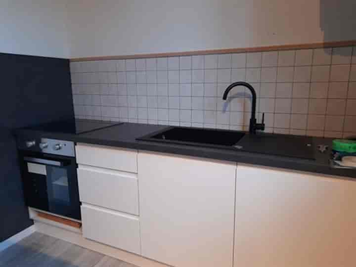 2 bedrooms other for sale in Roanne, France