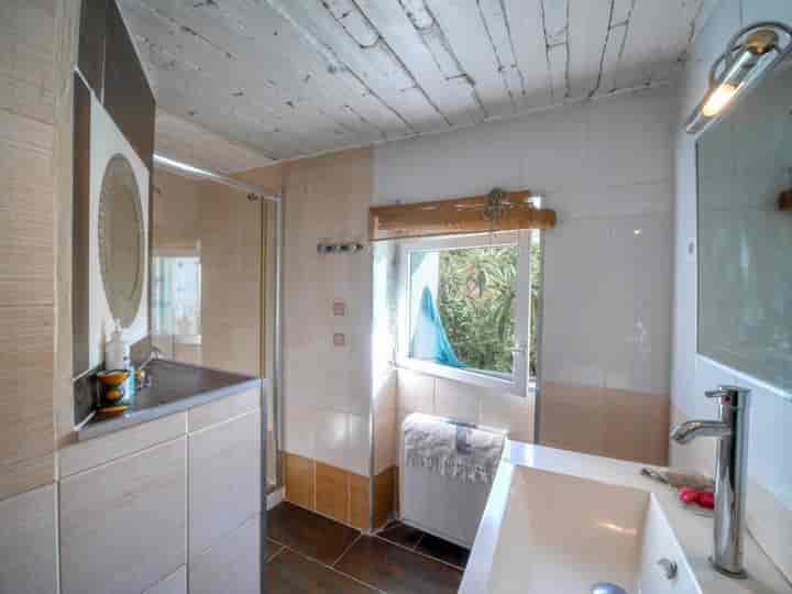 1 bedroom house for sale in Gignac, France