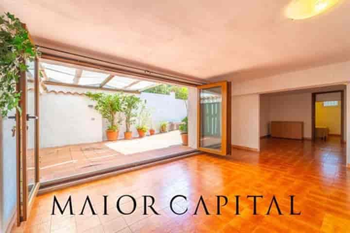 Apartment for sale in Santa Teresa Gallura, Italy