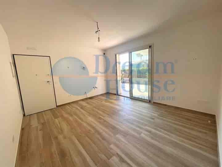 Apartment for sale in Alba Adriatica, Italy