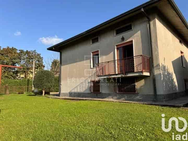 3 bedrooms house for sale in Guanzate, Italy