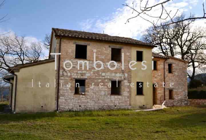 4 bedrooms house for sale in Arcevia, Italy