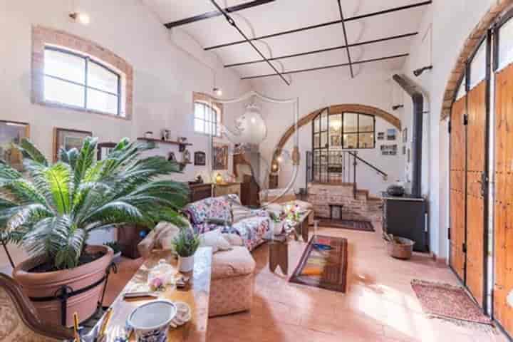 House for sale in Trequanda, Italy