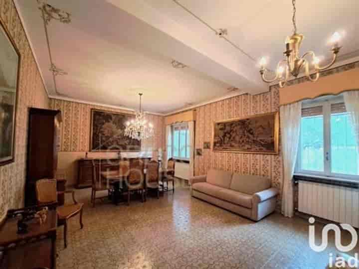 3 bedrooms building for sale in Gallarate, Italy