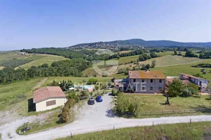 7 bedrooms house for sale in Montegabbione, Italy