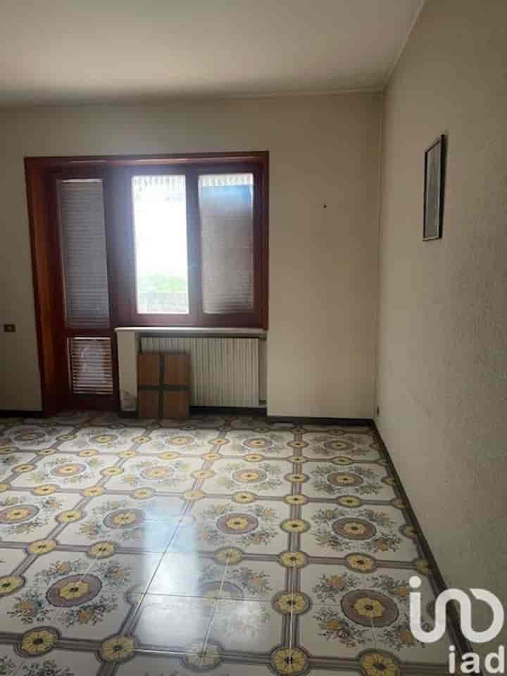 5 bedrooms house for sale in Teramo, Italy