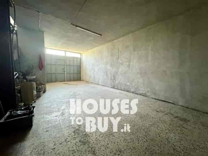 5 bedrooms house for sale in San Nicola dellAlto, Italy