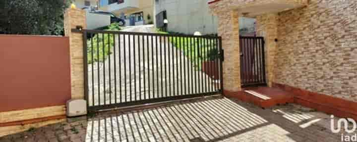 3 bedrooms apartment for sale in Spoltore, Italy