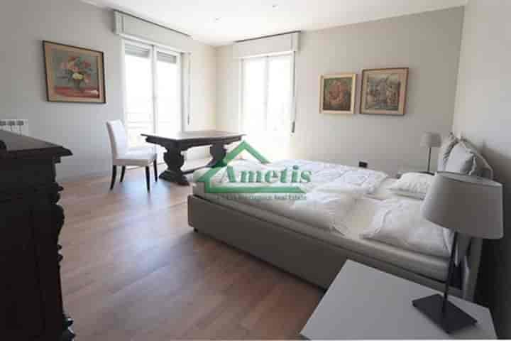 Apartment for sale in Imperia, Italy