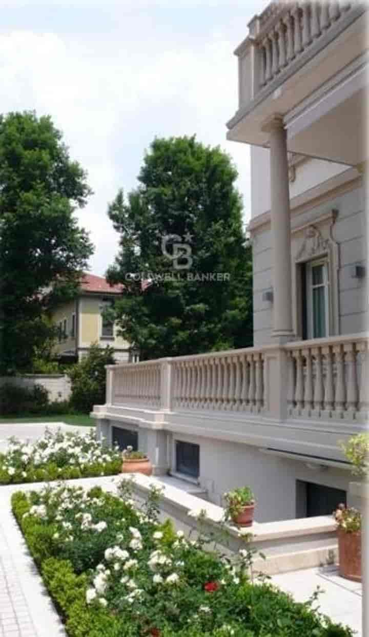 House for sale in Gallarate, Italy