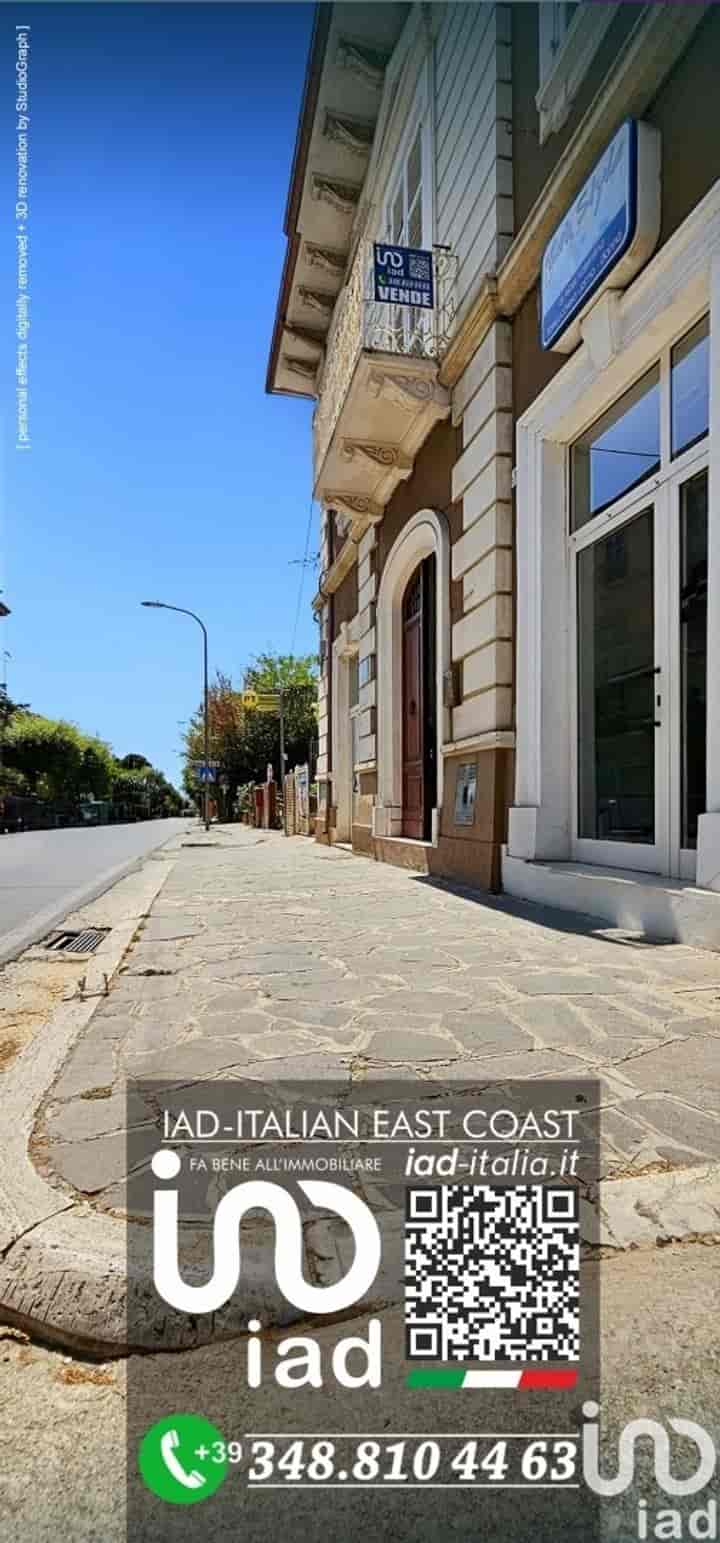 2 bedrooms house for sale in Giulianova, Italy