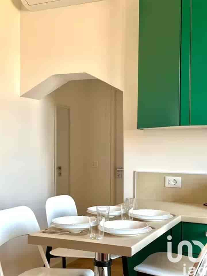 1 bedroom apartment for sale in Milan, Italy