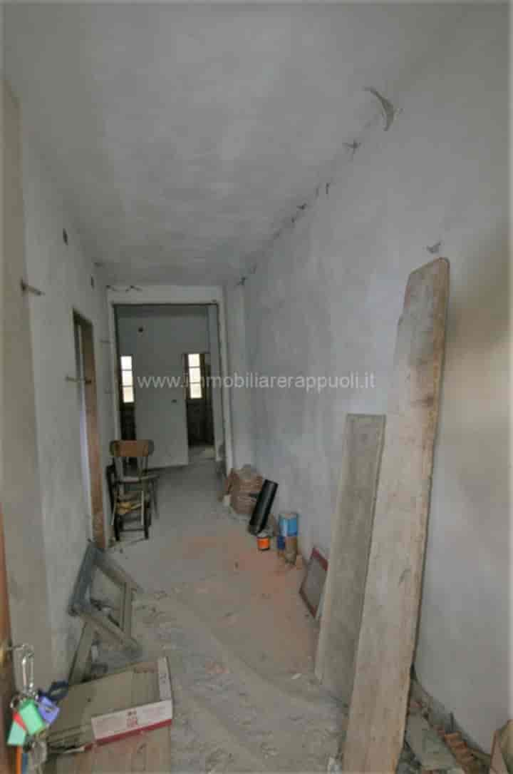 4 bedrooms house for sale in Lucignano, Italy