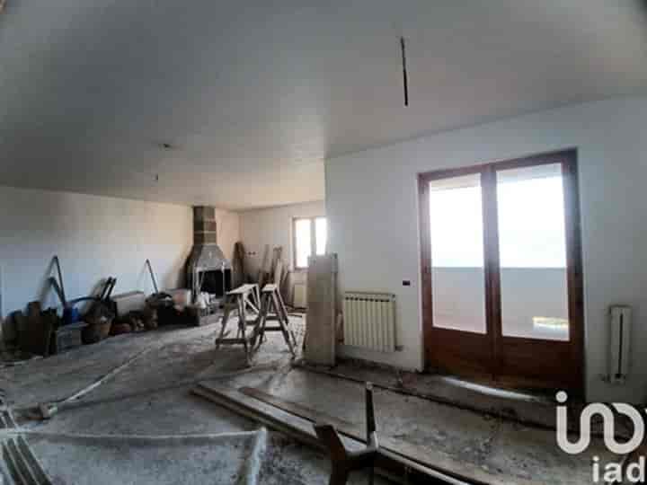 4 bedrooms apartment for sale in Bee, Italy