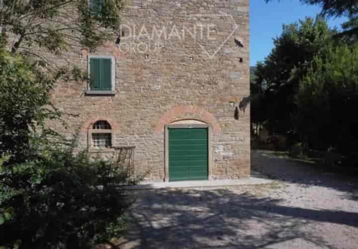 2 bedrooms apartment for sale in Cortona, Italy