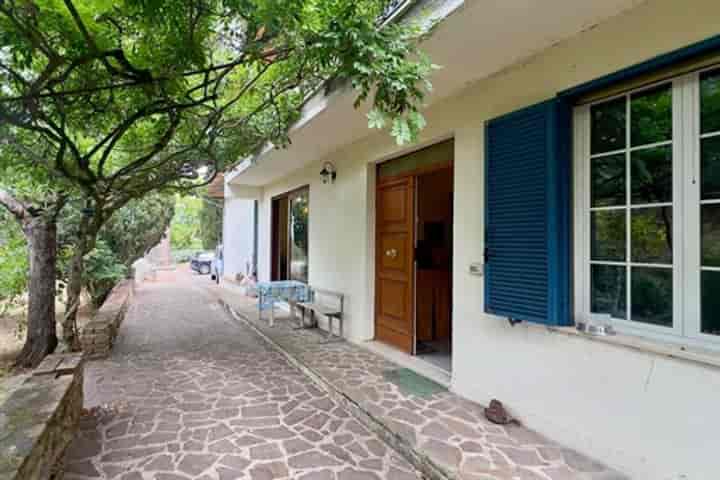 House for sale in Chiusi, Italy