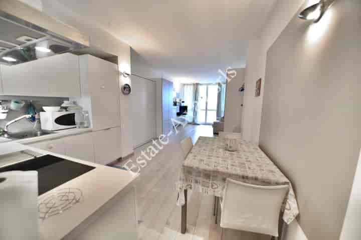 Apartment for sale in Vallecrosia, Italy